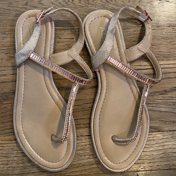 Aldo Size 7 Sandals Sparkles Pink Womens - Picture 1 of 4